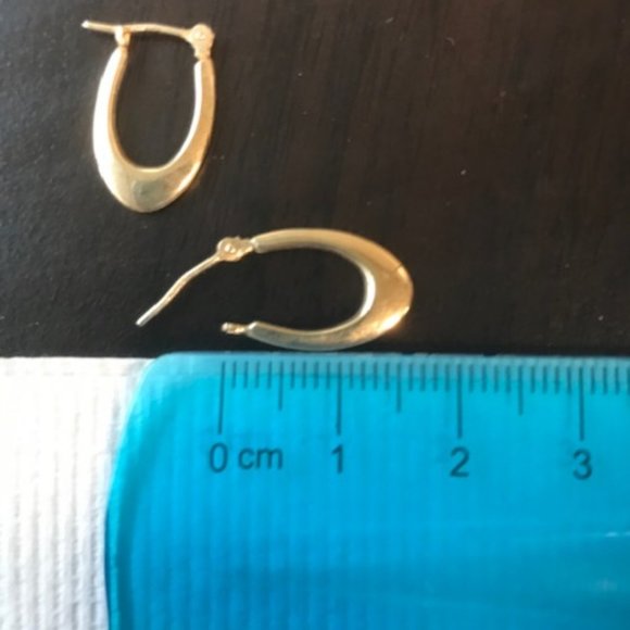10k earrings - Picture 4 of 4